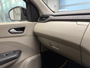 Renault Triber 1.0 Techno - Image 6