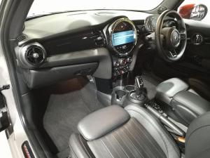 MINI Hatch John Cooper Works Hatch 3-door - Image 12
