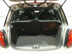 MINI Hatch John Cooper Works Hatch 3-door - Image 16