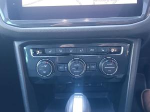 Volkswagen Tiguan 2.0TDI 4Motion Highline - Image 19