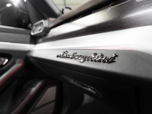 Lamborghini Urus Urus - Image 11