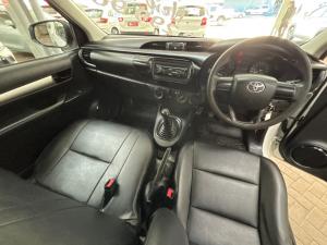 Toyota Hilux 2.4GD single cab S (aircon) - Image 6