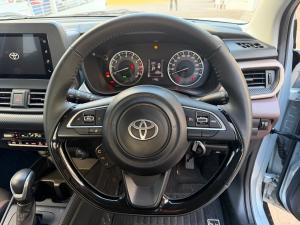 Toyota Starlet Cross 1.5 XS auto - Image 8