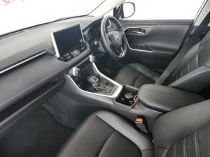 Toyota RAV4 2.0 VX - Image 7