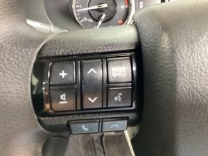Toyota Hilux 2.4GD-6 single cab Raider manual - Image 9