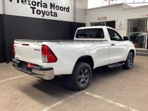 Toyota Hilux 2.4GD-6 single cab Raider manual - Image 2