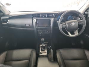 Toyota Fortuner 2.4GD-6 auto - Image 6