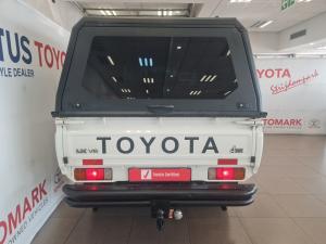 Toyota Land Cruiser 79 4.5D-4D V8 double cab LX - Image 5