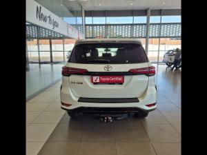 Toyota Fortuner 2.4GD-6 Raised Body automatic - Image 5