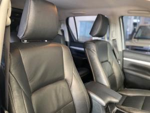 Toyota Hilux 2.4 GD-6 RB Raider automaticD/C - Image 8