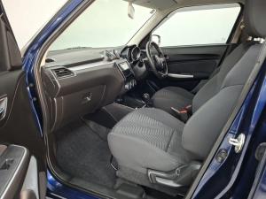Suzuki Swift 1.2 GLX - Image 7
