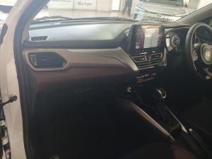 Toyota Starlet Cross 1.5XR automatic - Image 14