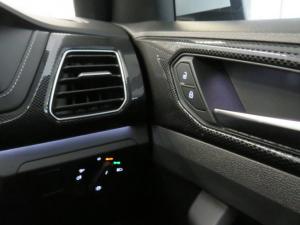 Volkswagen T-CROSS 1.0 TSI R-LINE DSG - Image 21