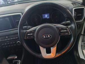 Kia Sportage 2.0 Crdi EX automatic - Image 15