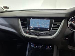 Opel Grandland X 1.6 Turbo Cosmo - Image 11