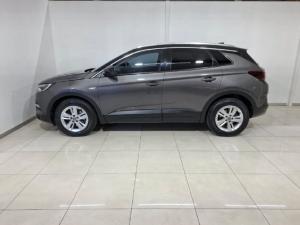 Opel Grandland X 1.6 Turbo Cosmo - Image 2