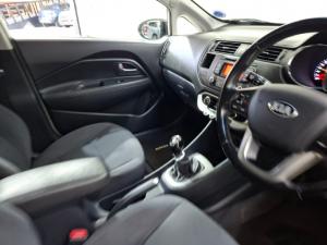 Kia Rio hatch 1.4 - Image 13