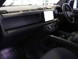 Land Rover Defender 110 Octa - Image 20