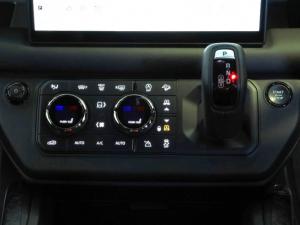 Land Rover Defender 110 Octa - Image 22