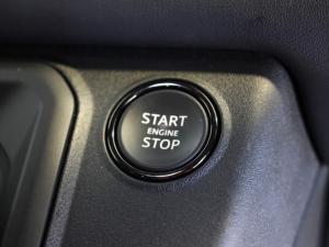 Land Rover Defender 110 Octa - Image 32