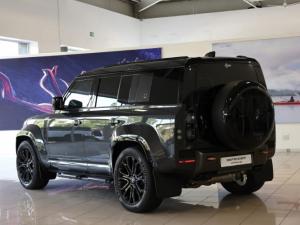 Land Rover Defender 110 Octa - Image 42