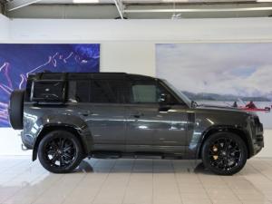 Land Rover Defender 110 Octa - Image 7