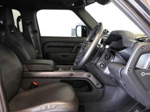Land Rover Defender 110 Octa - Image 9