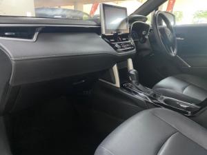 Toyota Corolla Cross 1.8 HEV XR - Image 10