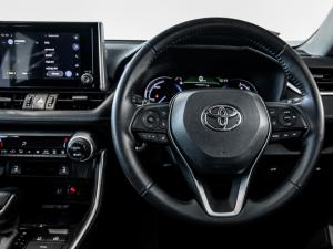 Toyota RAV4 2.5 Hybrid VX E-Four - Image 21