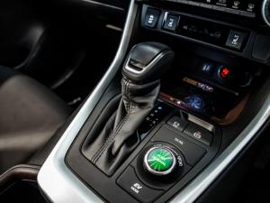 Toyota RAV4 2.5 Hybrid VX E-Four - Image 9