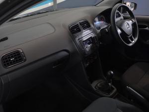 Volkswagen Polo Vivo hatch 1.4 Trendline - Image 15