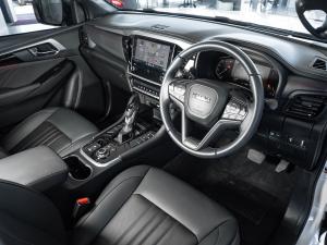 Isuzu mu-X 3.0TD Onyx XT 4WD - Image 12