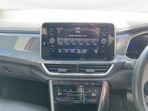Volkswagen T-Roc 2.0TSI 4Motion Design - Image 12