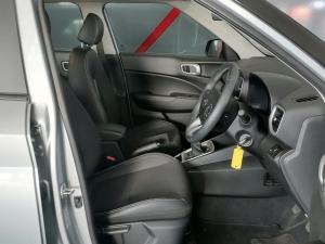Hyundai Venue 1.0T Fluid - Image 17