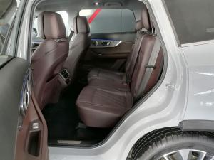 Chery Tiggo 8 Pro Max 2.0TGDI 390T Executive AWD - Image 19