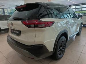 Nissan X-Trail 2.5 Visia - Image 12