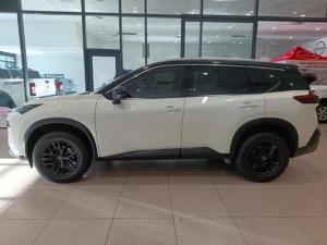 Nissan X-Trail 2.5 Visia - Image 2
