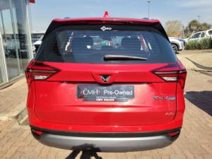 Mahindra XUV700 2.0T AX5 - Image 4