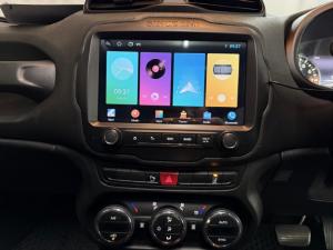Jeep Renegade 2.4L 4x4 Trailhawk - Image 10