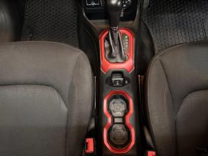 Jeep Renegade 2.4L 4x4 Trailhawk - Image 11