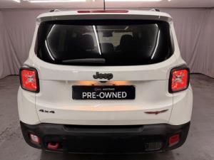 Jeep Renegade 2.4L 4x4 Trailhawk - Image 4