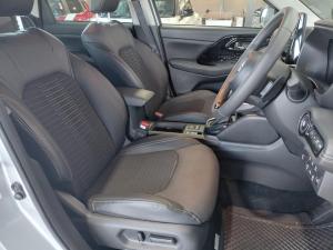 Suzuki Across 1.5 GLX - Image 12