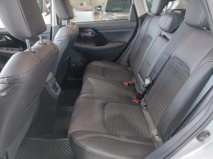 Suzuki Across 1.5 GLX - Image 28