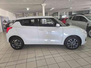 Suzuki Swift 1.2 GLX manual - Image 8