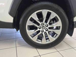 Toyota RAV4 2.0 VX - Image 10