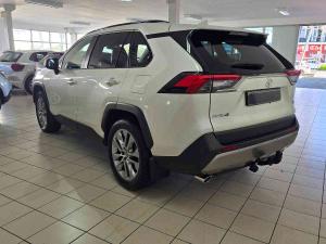 Toyota RAV4 2.0 VX - Image 5