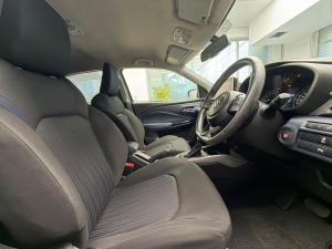 Suzuki Baleno 1.5 GLX auto - Image 15