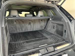 Land Rover Range Rover Sport P635 SV Black - Image 17