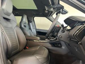 Land Rover Range Rover Sport P635 SV Black - Image 21