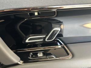 Land Rover Range Rover Sport P635 SV Black - Image 25